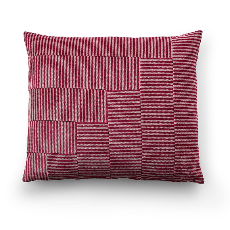 Zephyr cushion in red and white