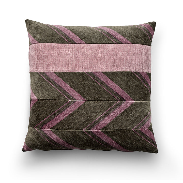 Quill brown and pink cushion
